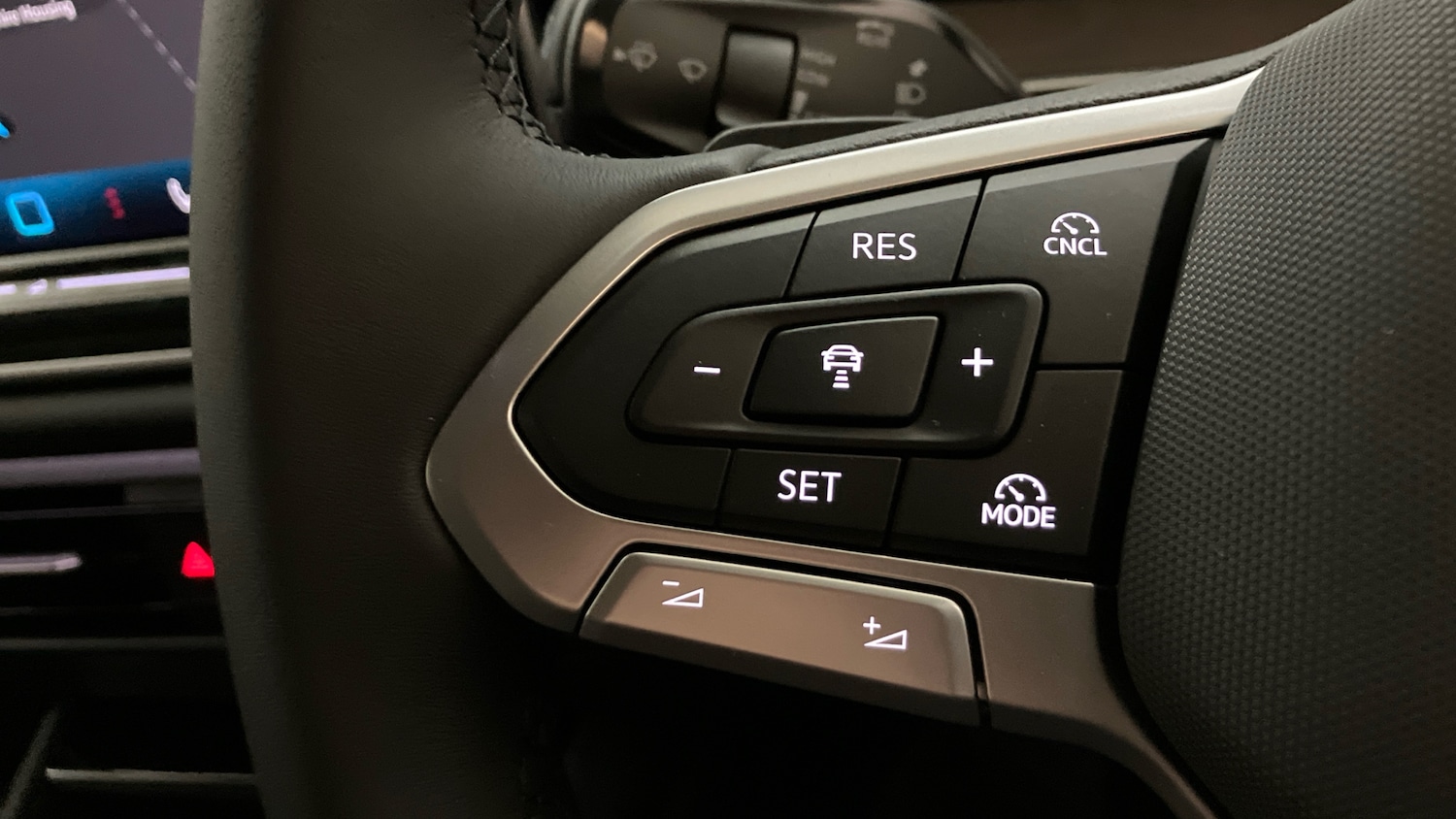 Used Volkswagen Touran 2025 for sale - 77982762: Photo 17