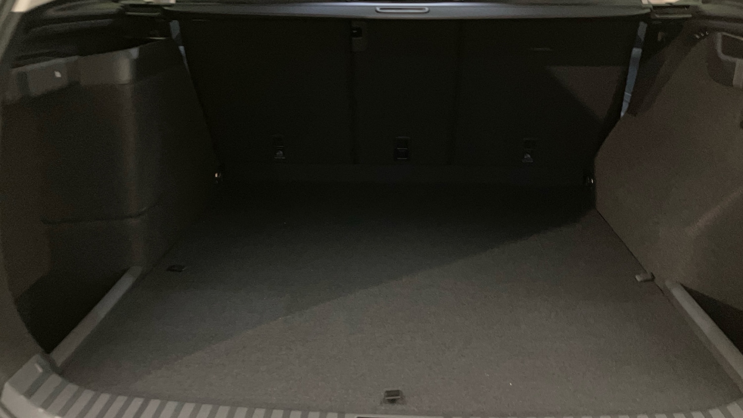 Used Volkswagen Touran 2025 for sale - 77982762: Photo 20