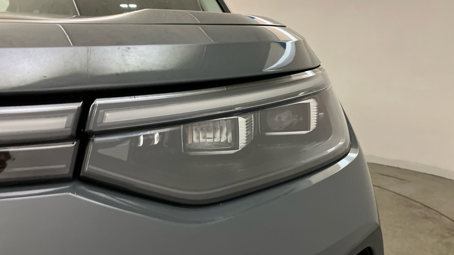 Used Volkswagen Touran 2025 for sale - 77982762: Photo 30