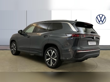 Used Volkswagen Touran 2025 for sale - 77982762: Photo