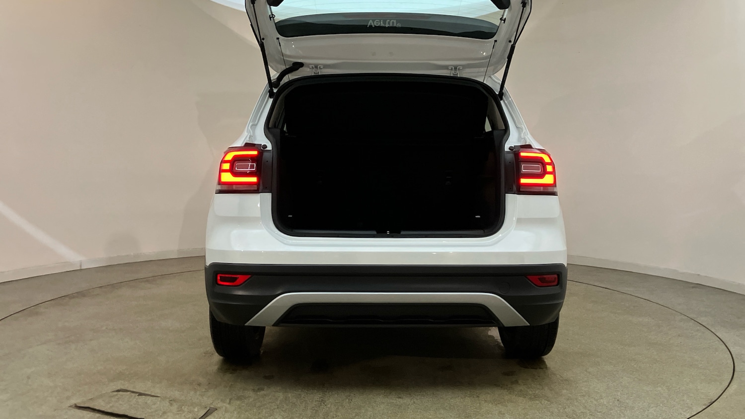 Used Volkswagen T-Cross 2022 for sale - 76725501: Photo 42