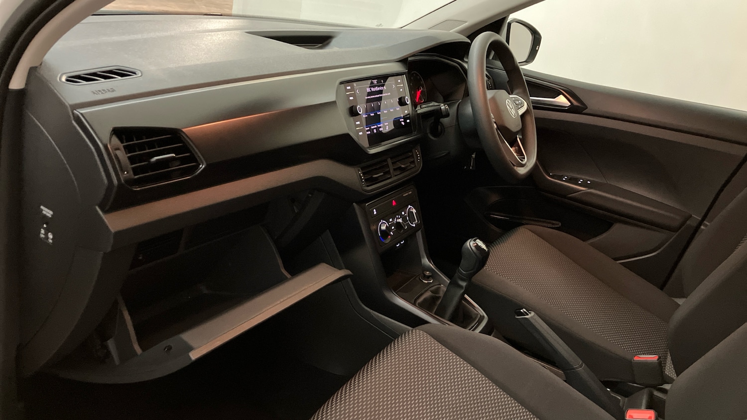 Used Volkswagen T-Cross 2022 for sale - 76725501: Photo 44