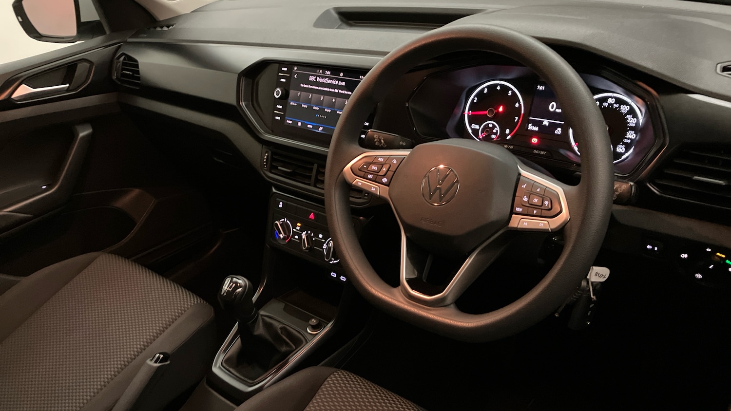 Used Volkswagen T-Cross 2022 for sale - 76725501: Photo 6