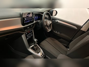 Used Volkswagen T-Roc 2025 for sale - 77532558: Photo