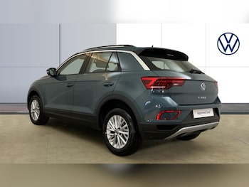 Used Volkswagen T-Roc 2025 for sale - 77532558: Photo
