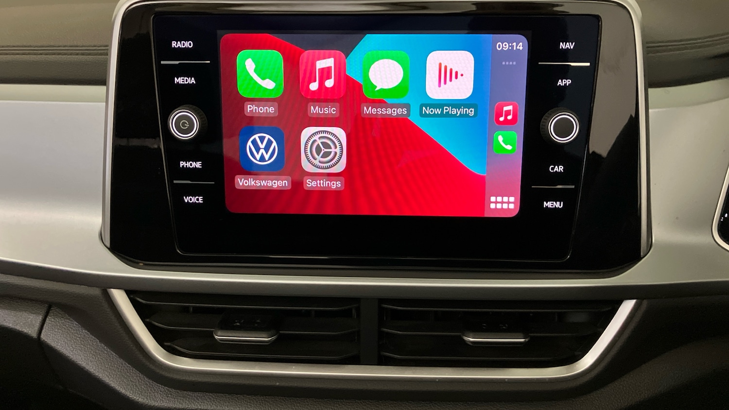 Used Volkswagen T-Roc 2022 for sale - 76232226: Photo 34