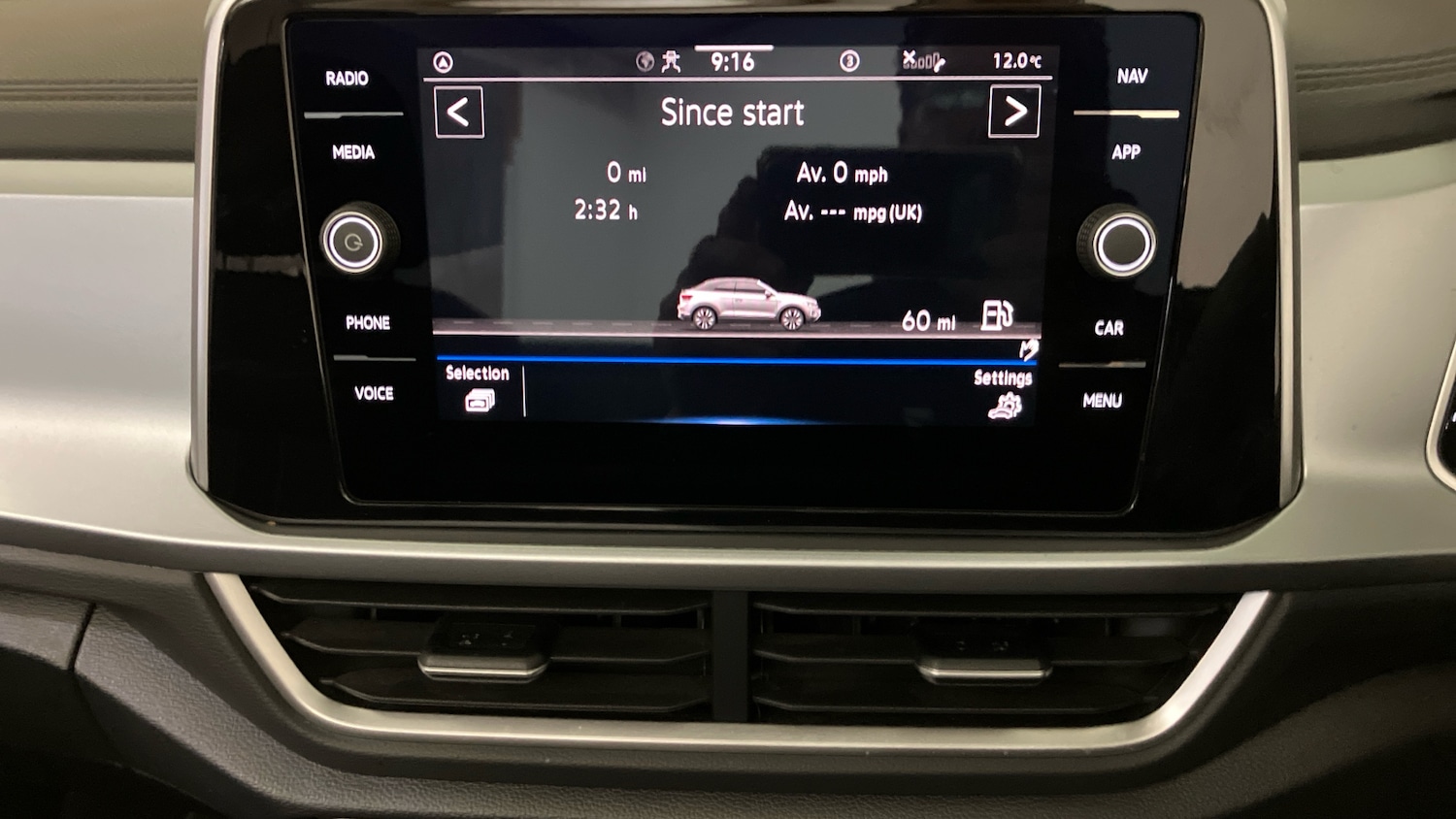 Used Volkswagen T-Roc 2022 for sale - 76232226: Photo 40