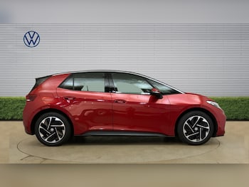 Used Volkswagen ID.3 2024 for sale - 79330144: Photo