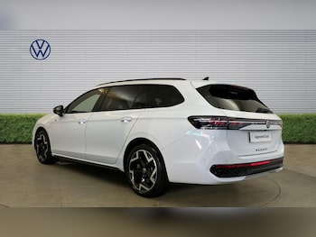 Used Volkswagen Passat 2025 for sale - 79500823: Photo