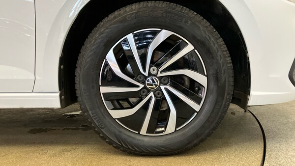 Used Volkswagen Polo 2022 for sale - 76131108: Photo 5