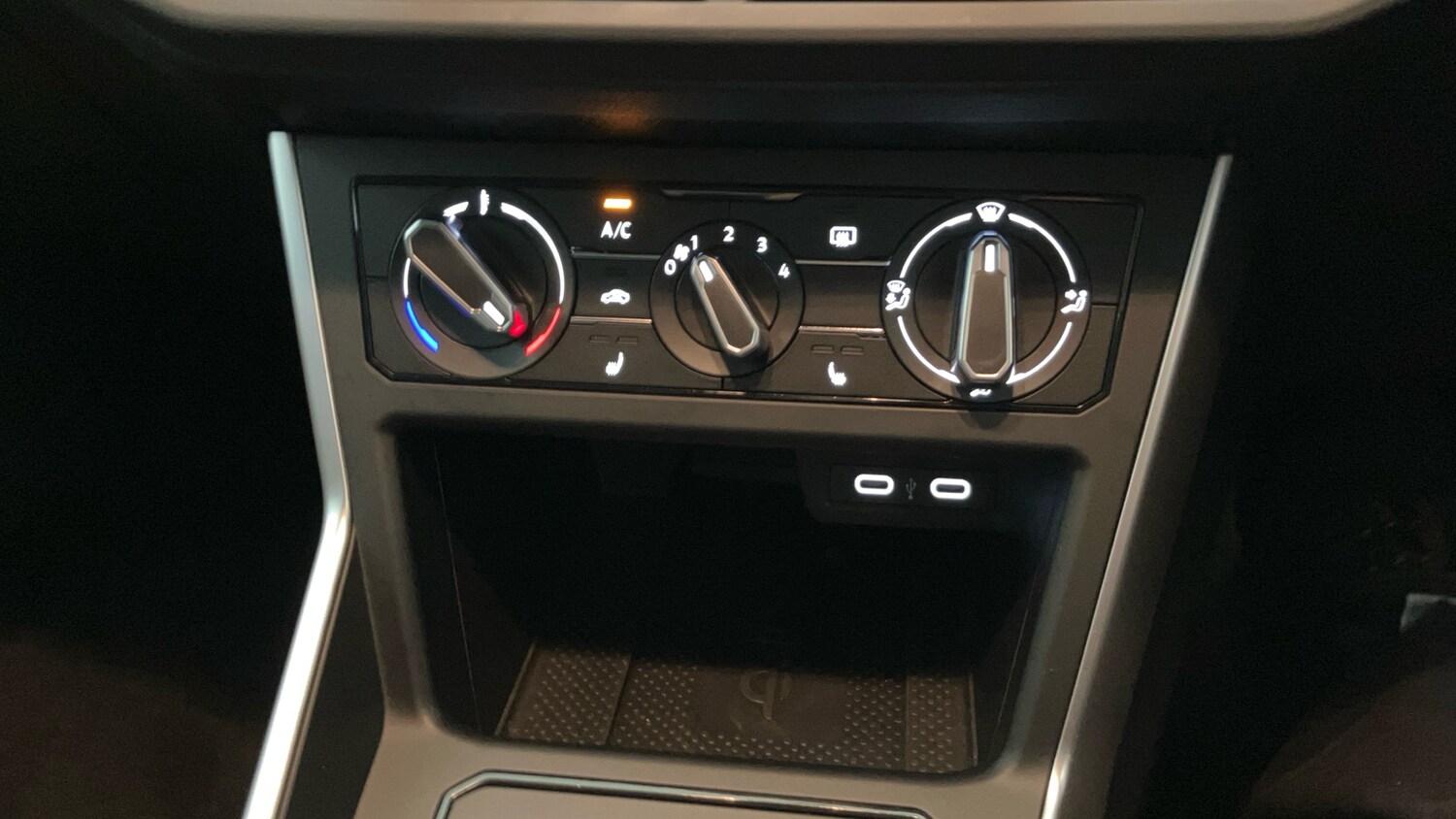 Used Volkswagen Polo 2024 for sale - 77893174: Photo 13