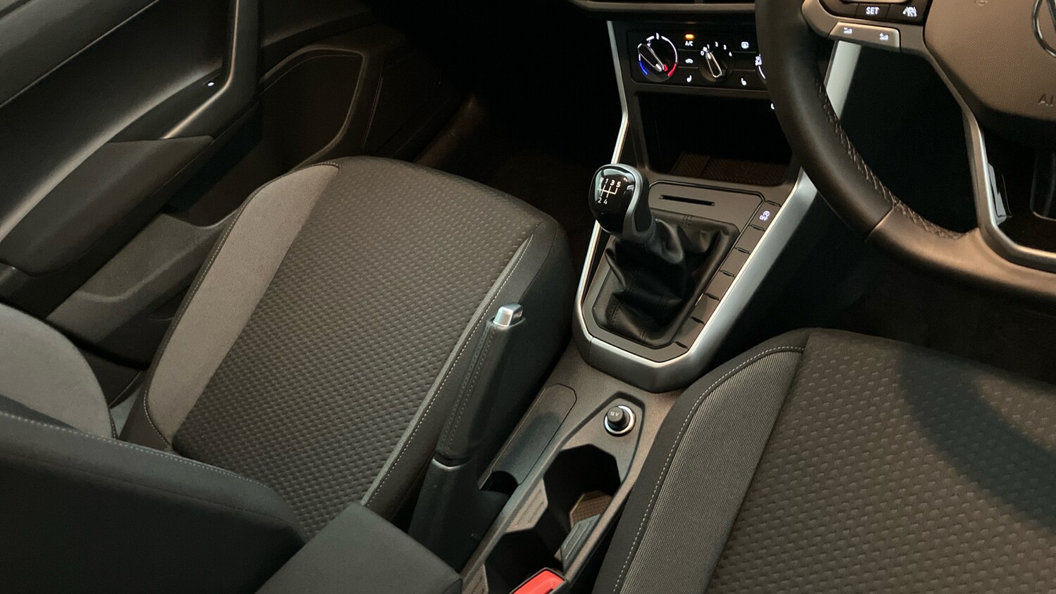 Used Volkswagen Polo 2024 for sale - 77893174: Photo 14