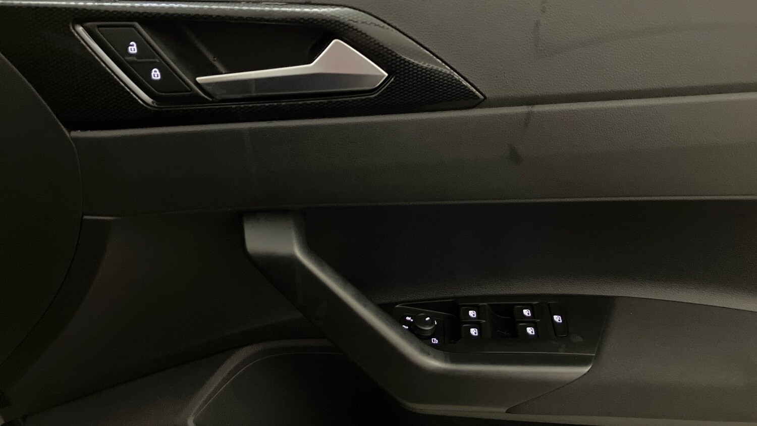 Used Volkswagen Polo 2024 for sale - 77893174: Photo 19