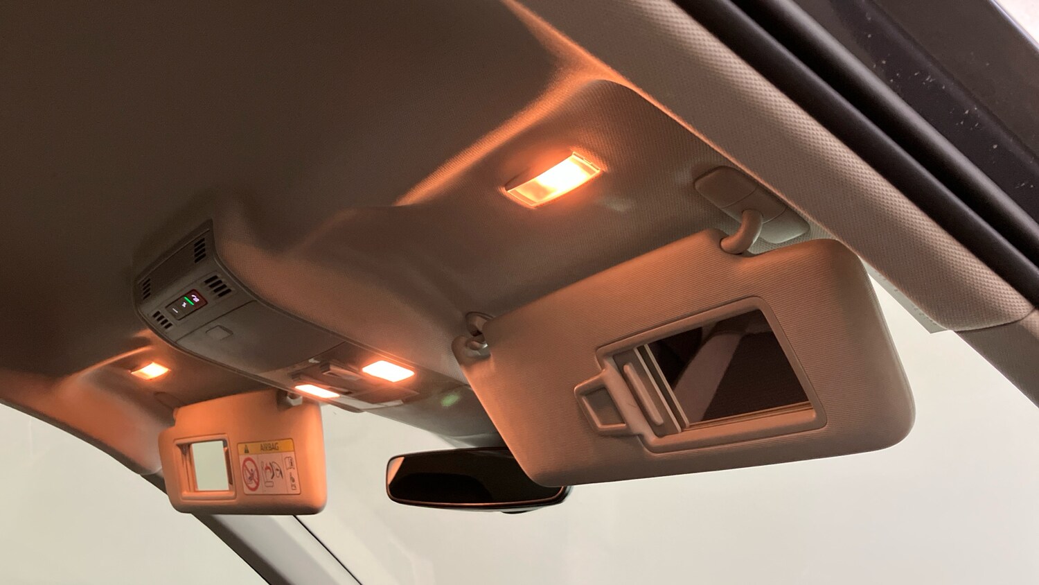 Used Volkswagen Polo 2024 for sale - 77893174: Photo 30