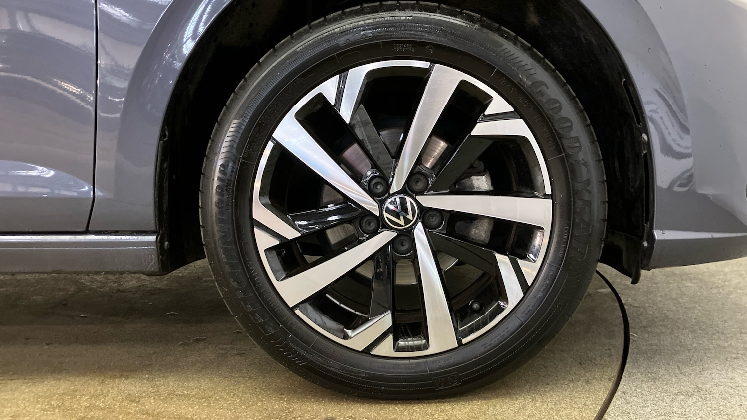 Used Volkswagen Polo 2024 for sale - 77893174: Photo 5
