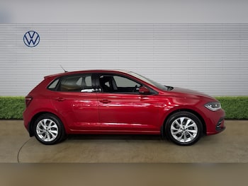 Used Volkswagen Polo 2023 for sale - 78399999: Photo