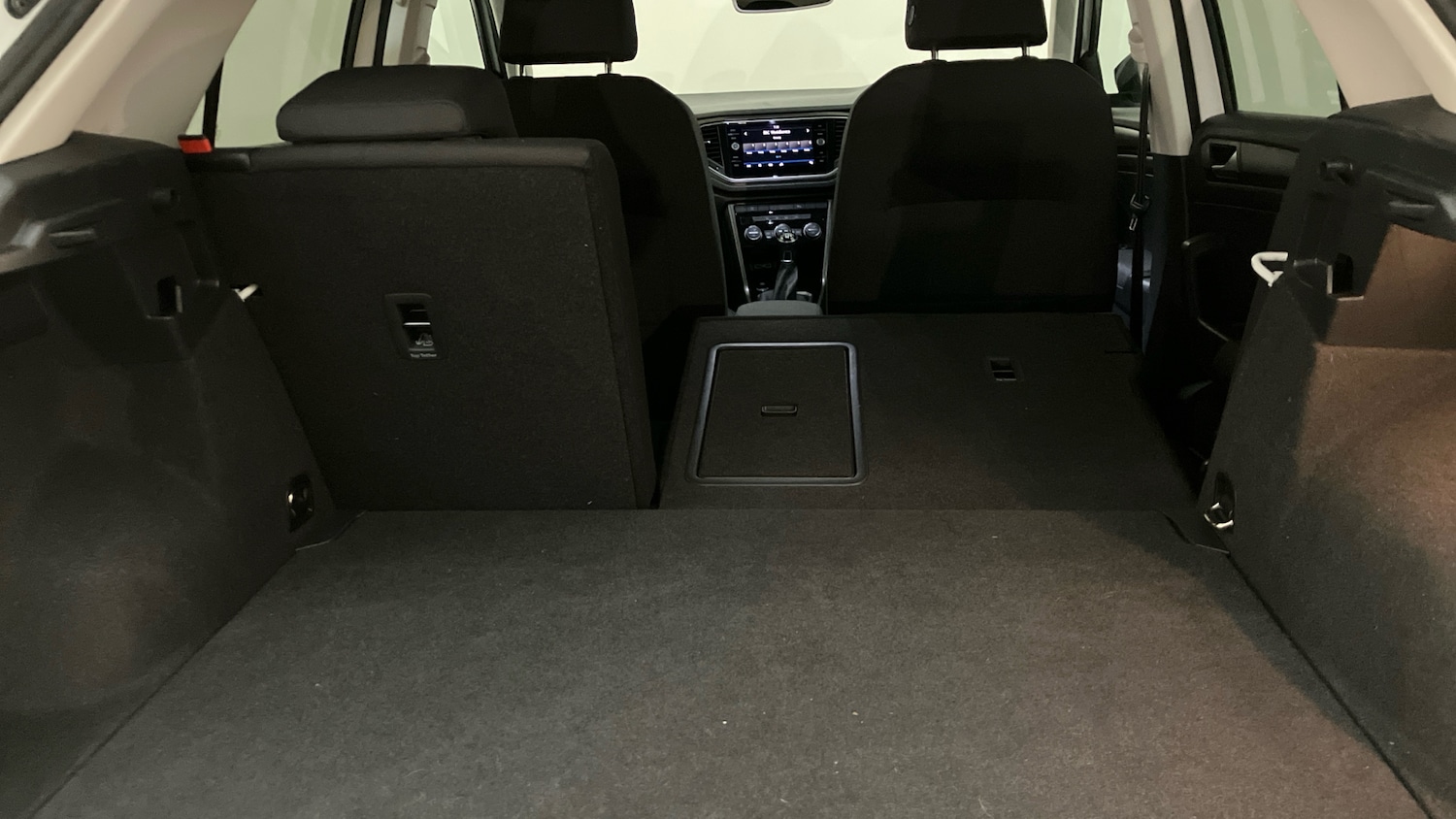 Used Volkswagen T-Roc 2018 for sale - 77225683: Photo 33