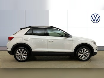 Used Volkswagen T-Roc 2018 for sale - 77225683: Photo