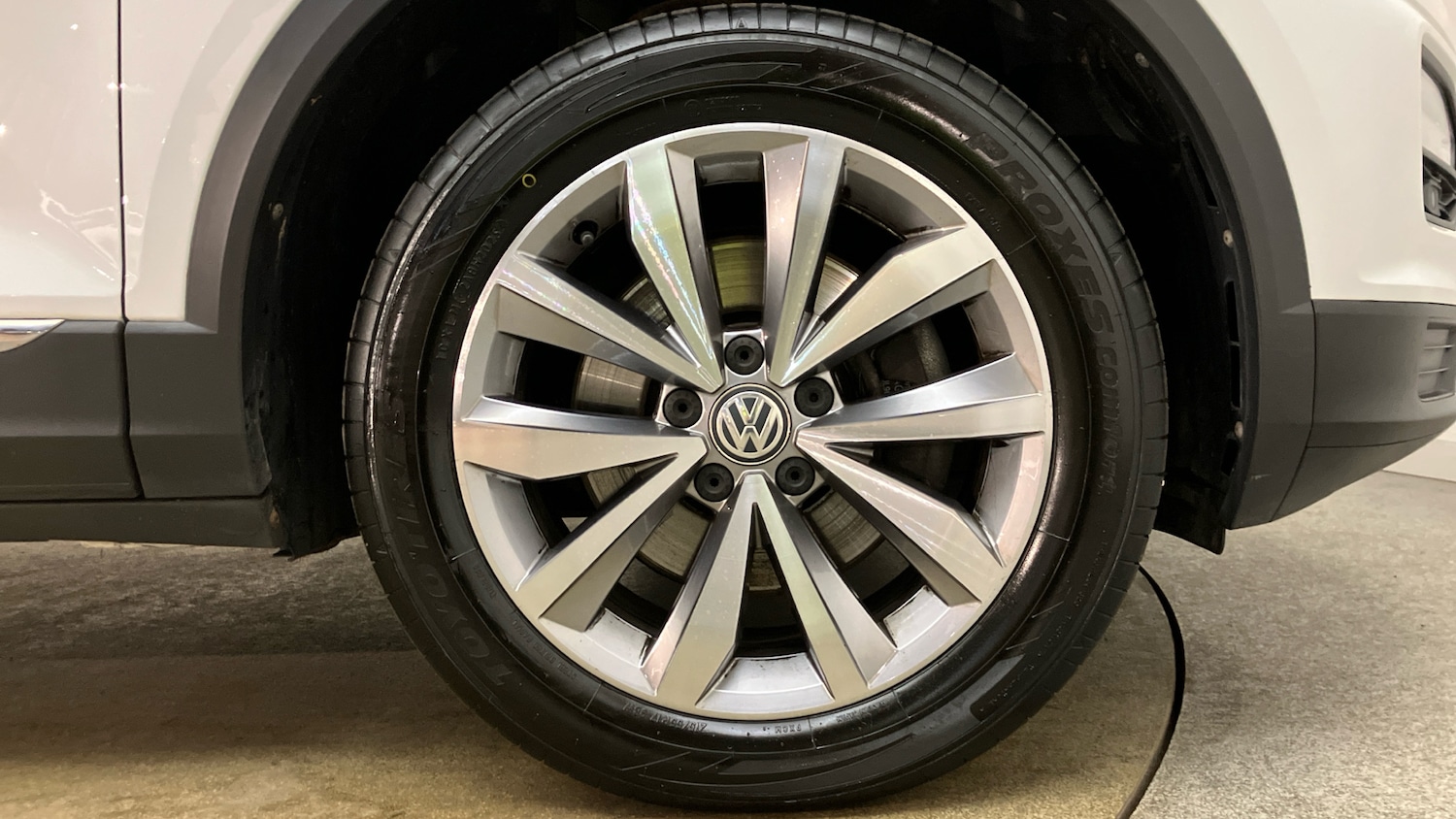Used Volkswagen T-Roc 2018 for sale - 77225683: Photo 5