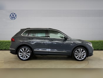 Used Volkswagen Tiguan 2023 for sale - 78354125: Photo