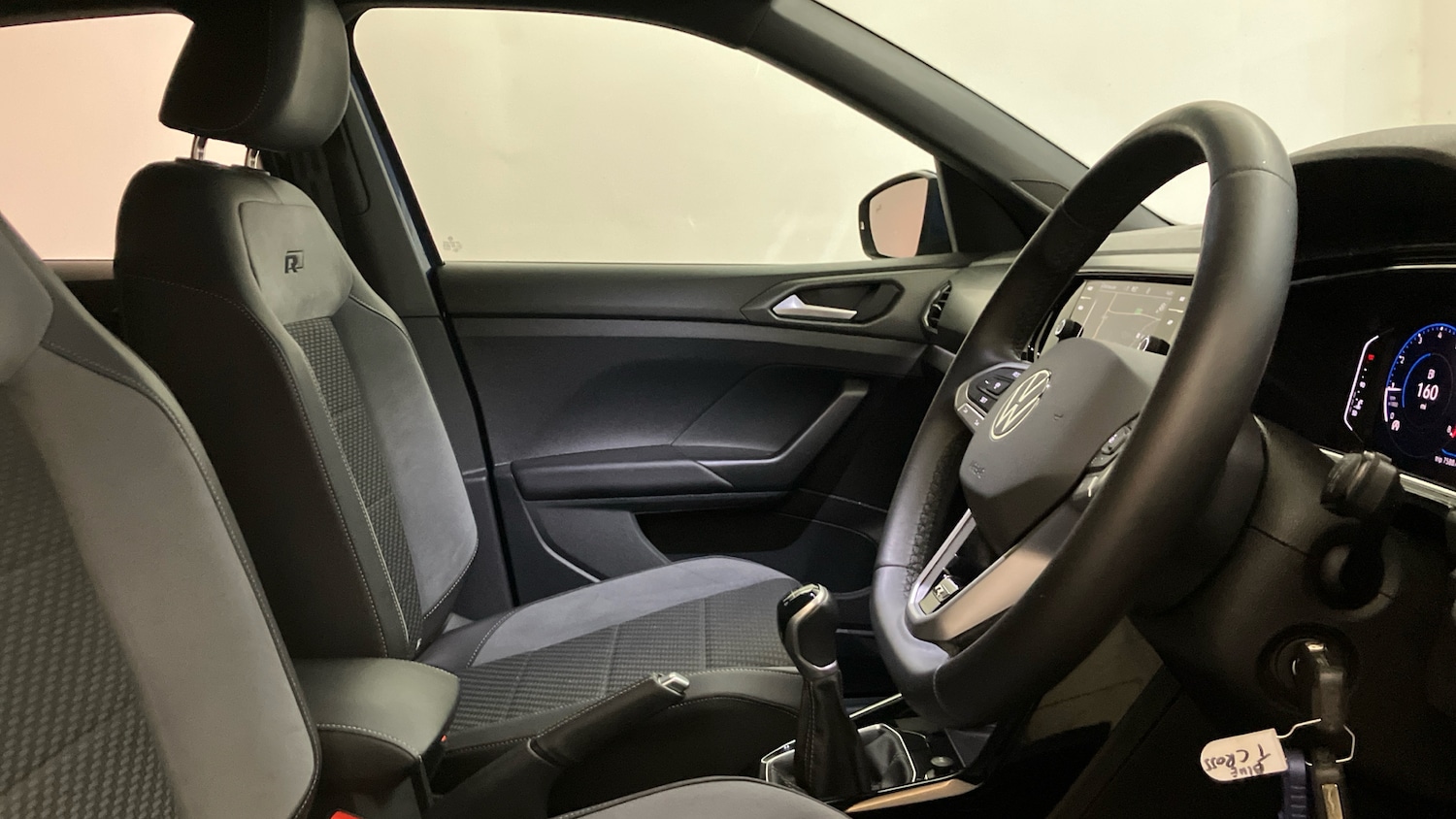 Used Volkswagen T-Cross 2022 for sale - 76402325: Photo 15