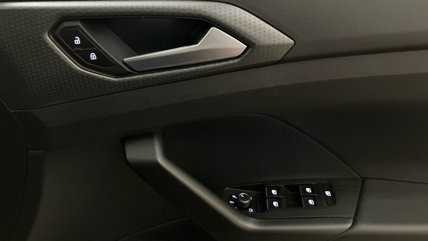 Used Volkswagen T-Cross 2022 for sale - 76402325: Photo 19