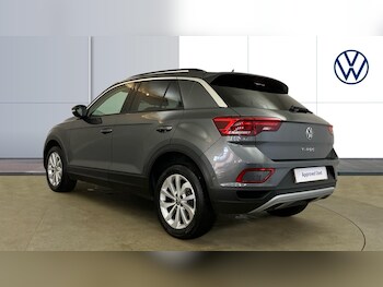 Used Volkswagen T-Roc 2025 for sale - 76945756: Photo