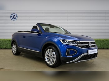 Used Volkswagen T-Roc 2023 for sale - 78639774: Photo