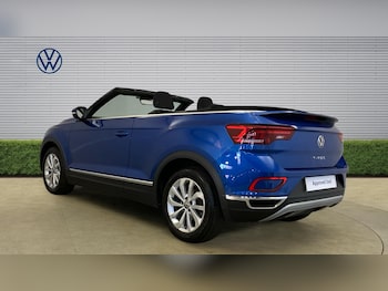 Used Volkswagen T-Roc 2023 for sale - 78639774: Photo