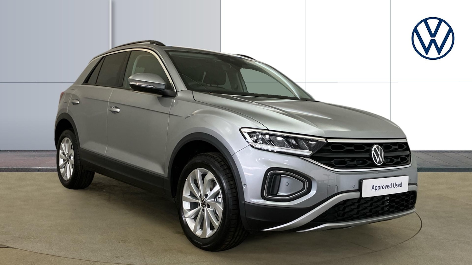 Used Volkswagen T-Roc 2025 for sale - 76381871: Photo 1