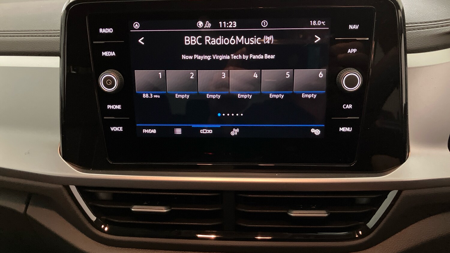 Used Volkswagen T-Roc 2025 for sale - 76381871: Photo 12