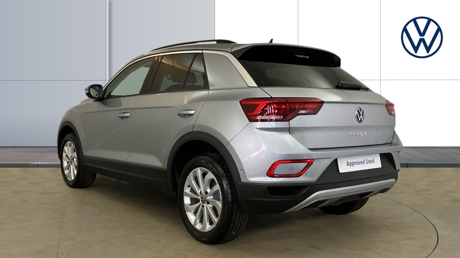 Used Volkswagen T-Roc 2025 for sale - 76381871: Photo 3