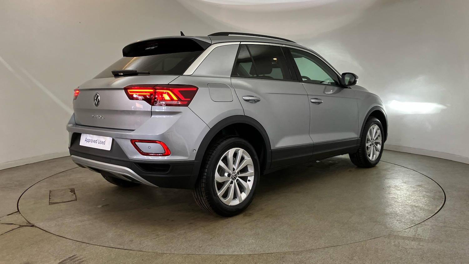 Used Volkswagen T-Roc 2025 for sale - 76381871: Photo 33