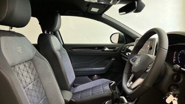 Used Volkswagen T-Roc 2025 for sale - 76063663: Photo 15