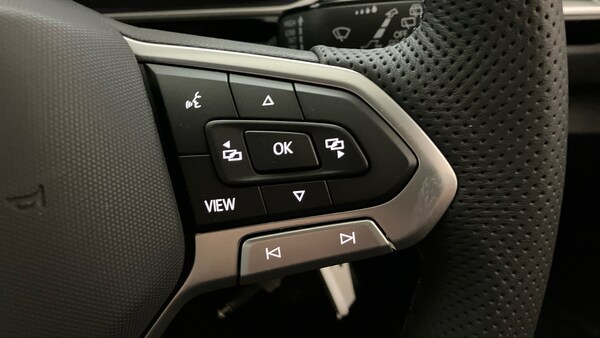 Used Volkswagen T-Roc 2025 for sale - 76063663: Photo 18