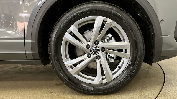 Used Volkswagen T-Roc 2025 for sale - 76063663: Photo 5