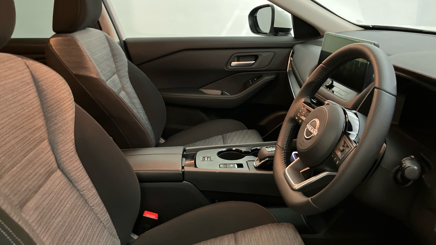 Used Nissan X-Trail 2025 for sale - 77435635: Photo 41