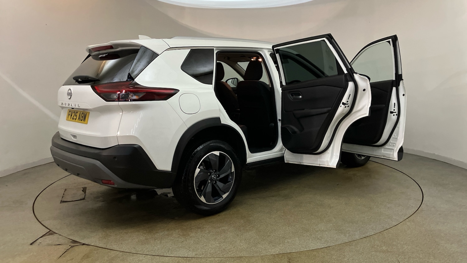 Used Nissan X-Trail 2025 for sale - 77435635: Photo 42