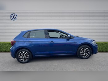 Used Volkswagen Polo 2024 for sale - 78325114: Photo