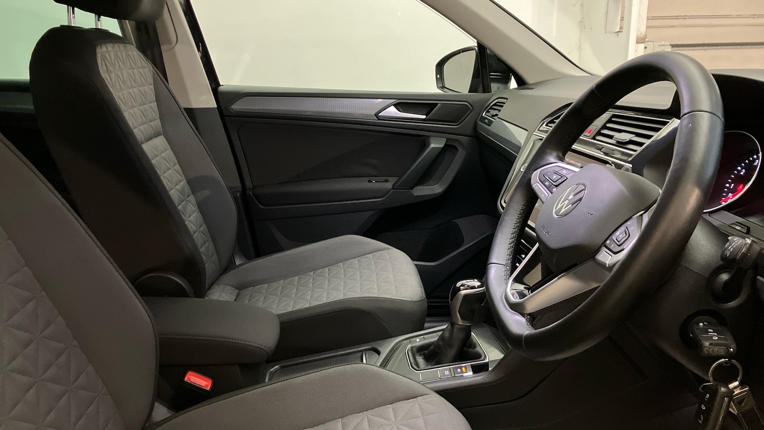 Used Volkswagen Tiguan 2020 for sale - 77393259: Photo 15