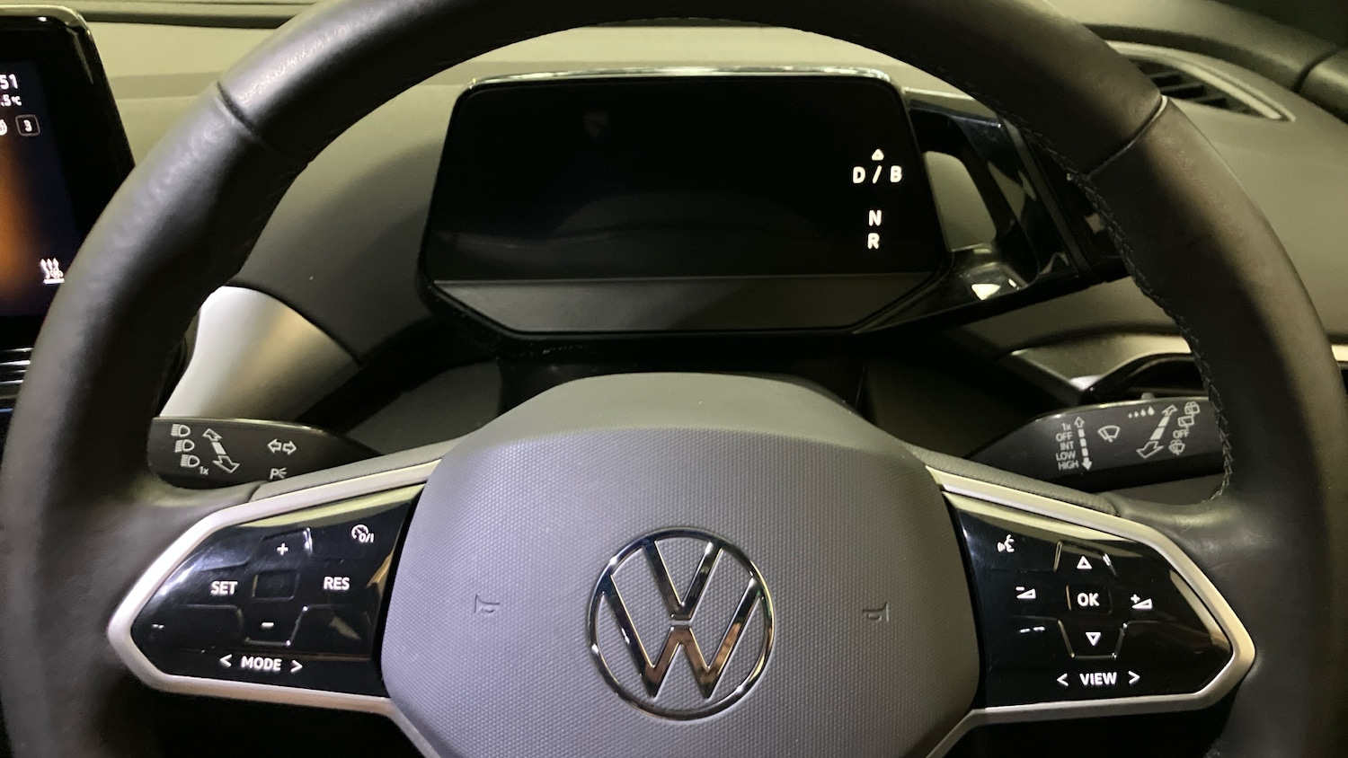 Used Volkswagen ID.4 2022 for sale - 76392235: Photo 10