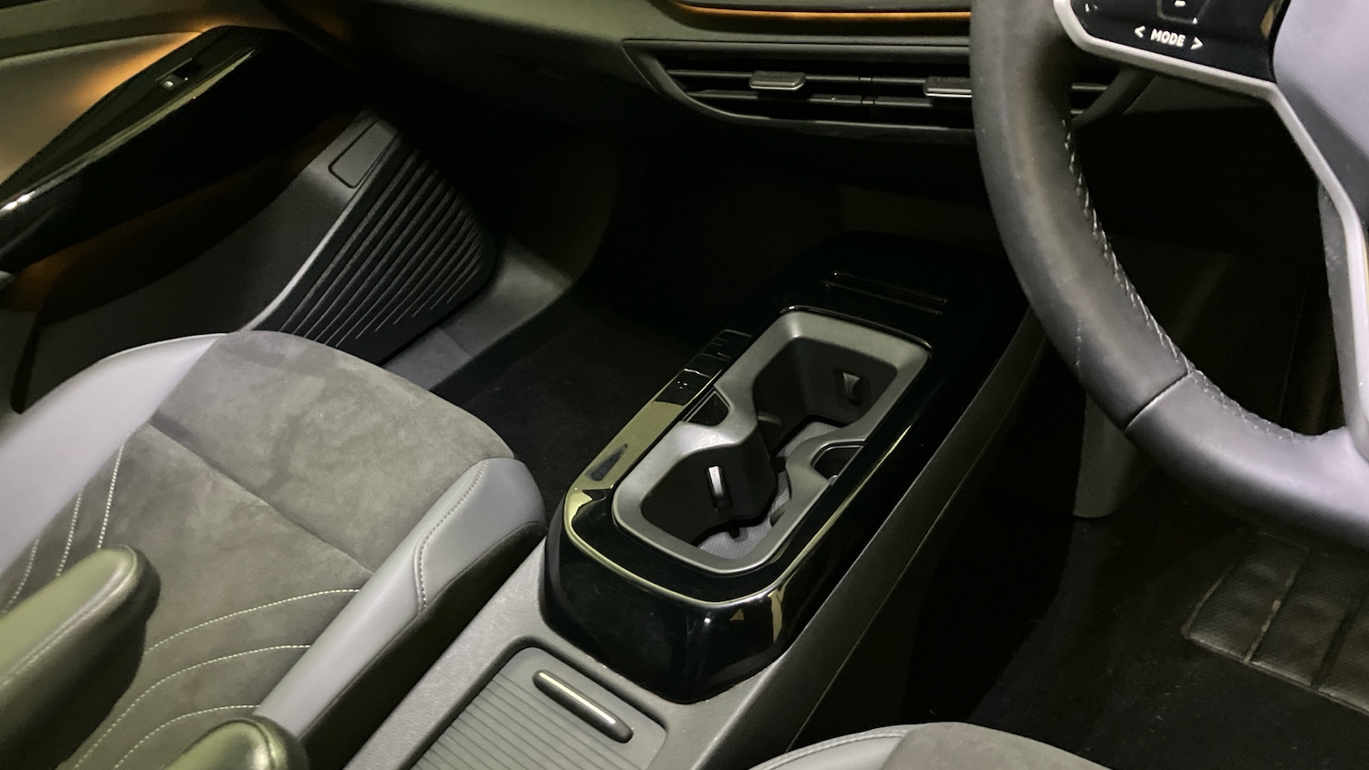 Used Volkswagen ID.4 2022 for sale - 76392235: Photo 14