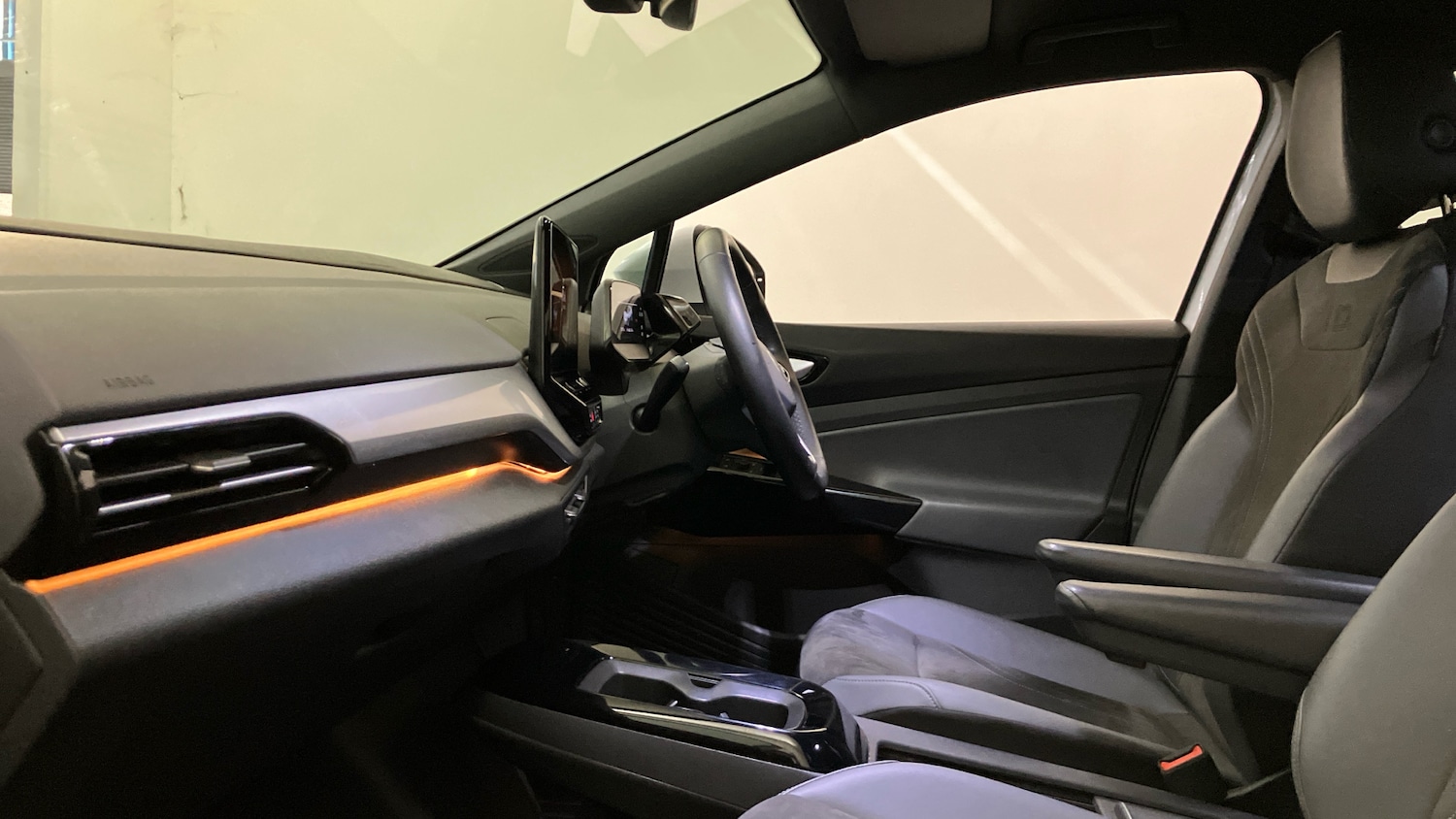 Used Volkswagen ID.4 2022 for sale - 76392235: Photo 23