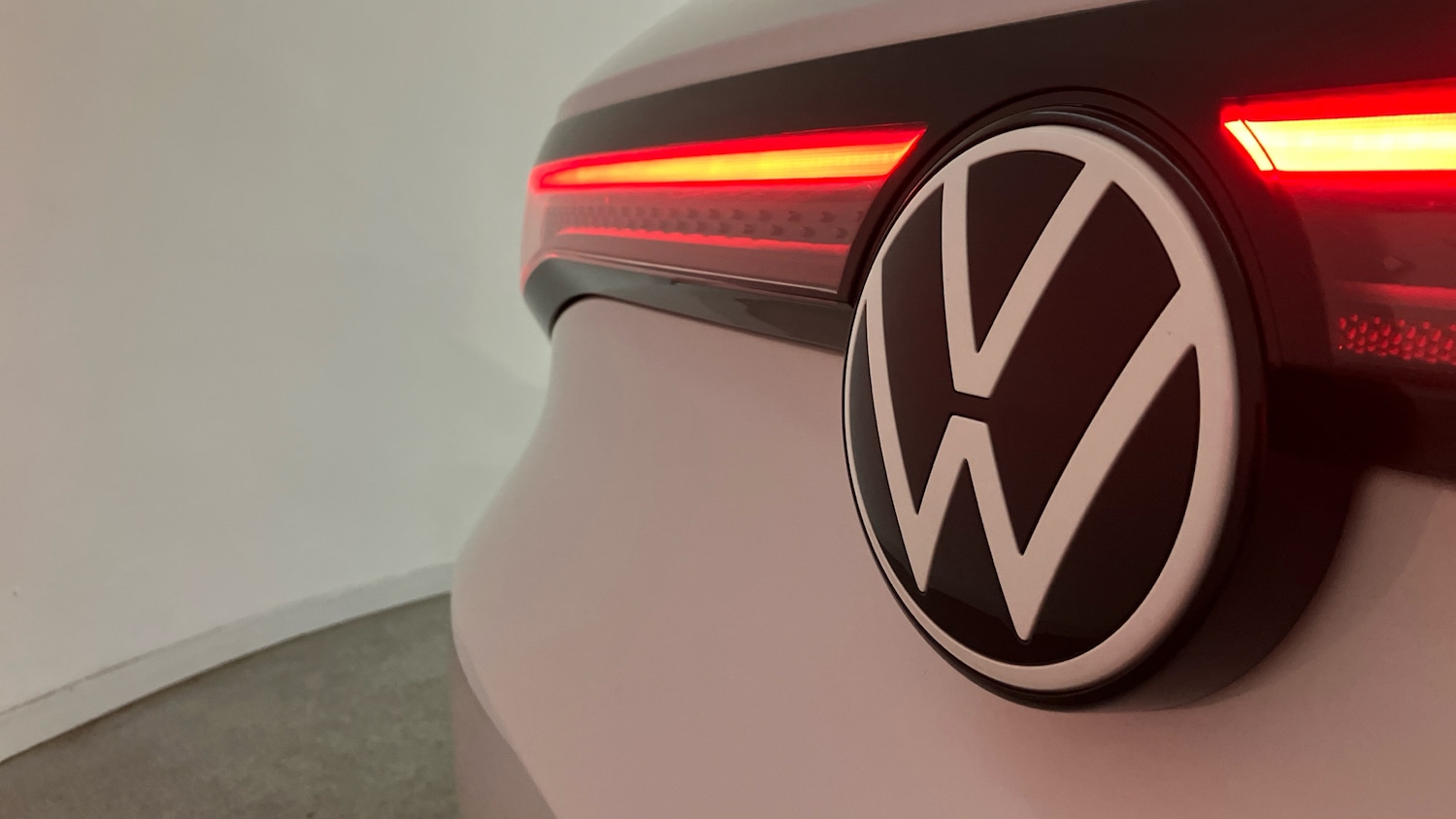 Used Volkswagen ID.4 2022 for sale - 76392235: Photo 28