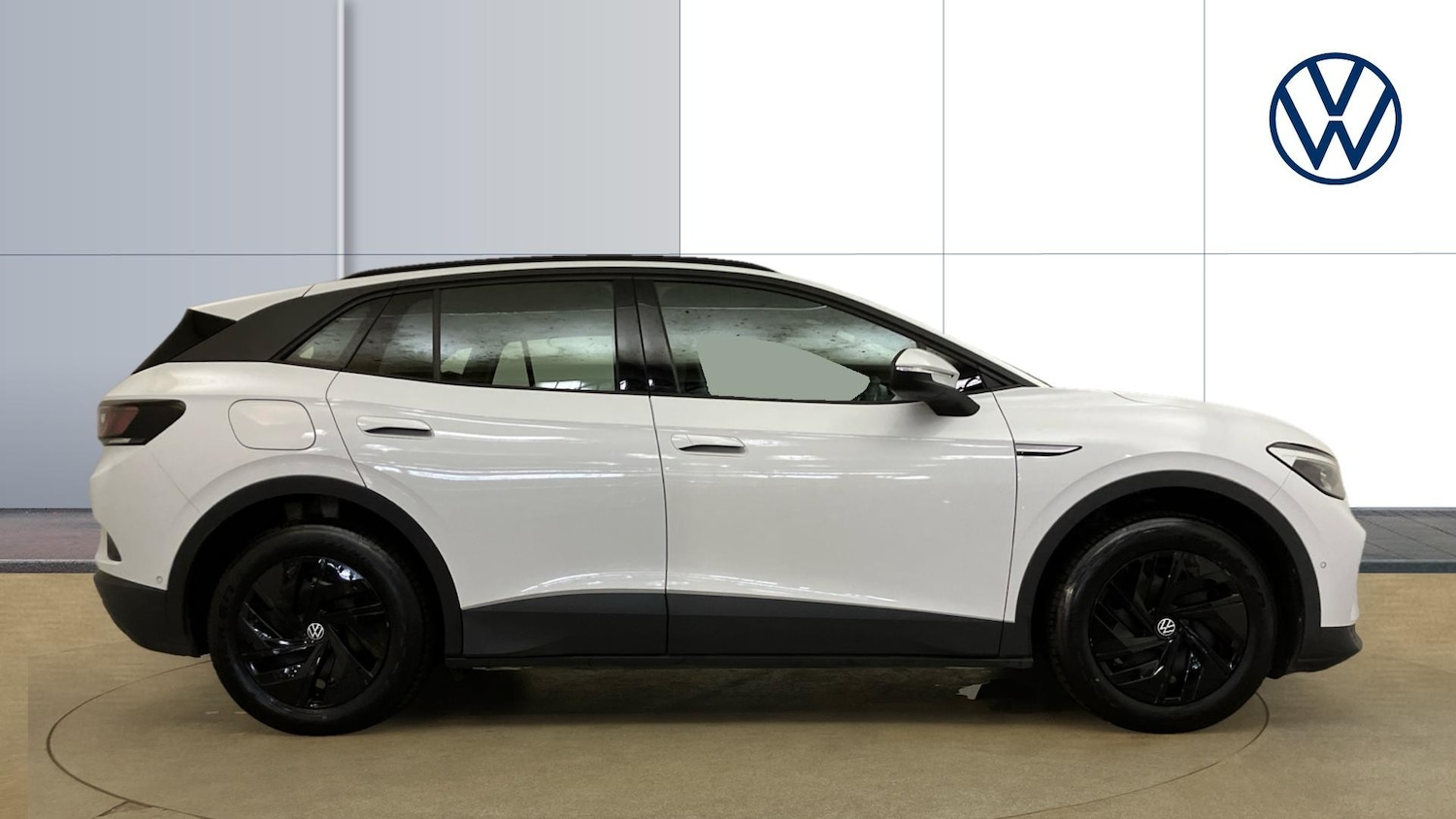 Used Volkswagen ID.4 2022 for sale - 76392235: Photo 4
