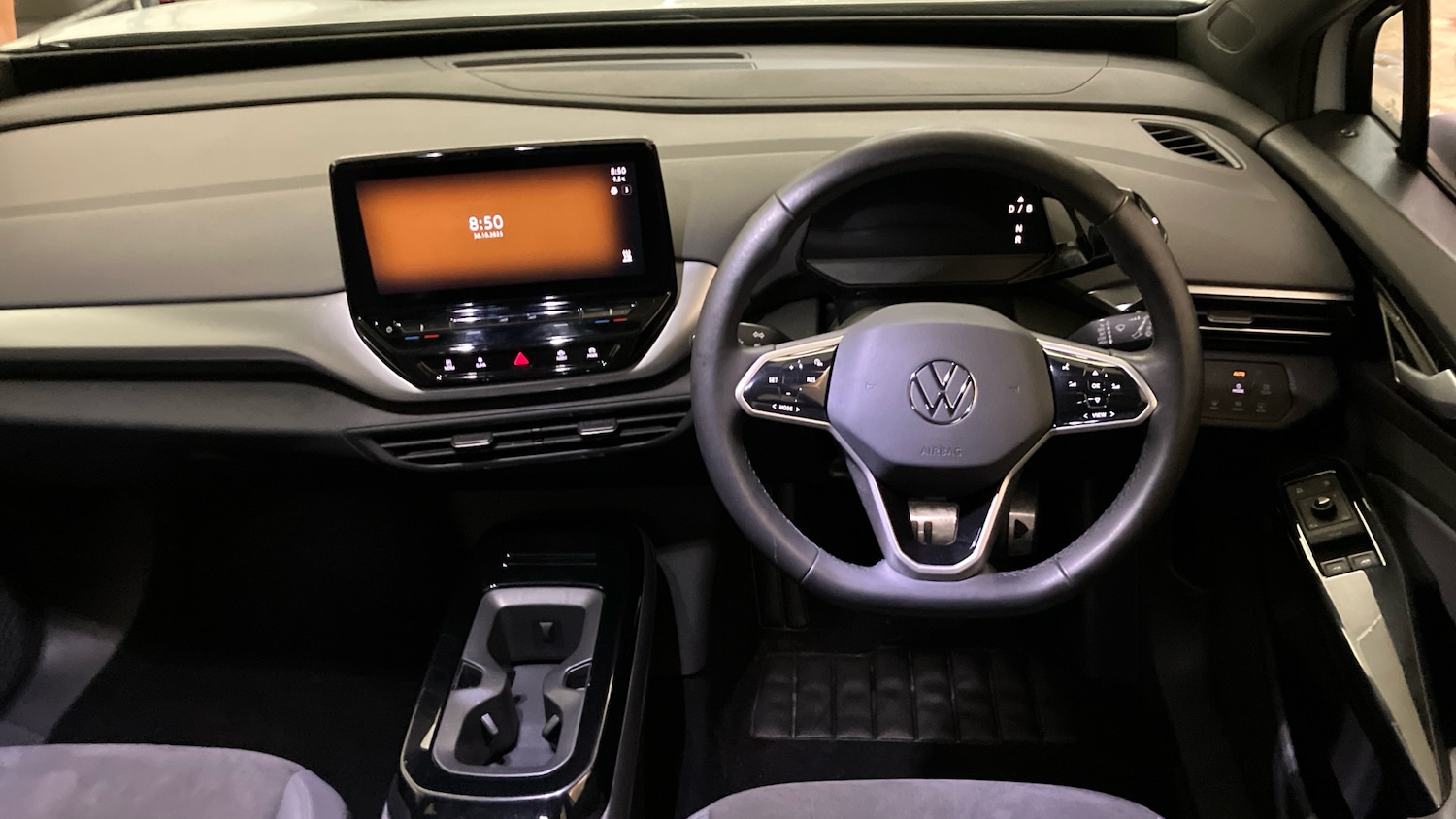 Used Volkswagen ID.4 2022 for sale - 76392235: Photo 9