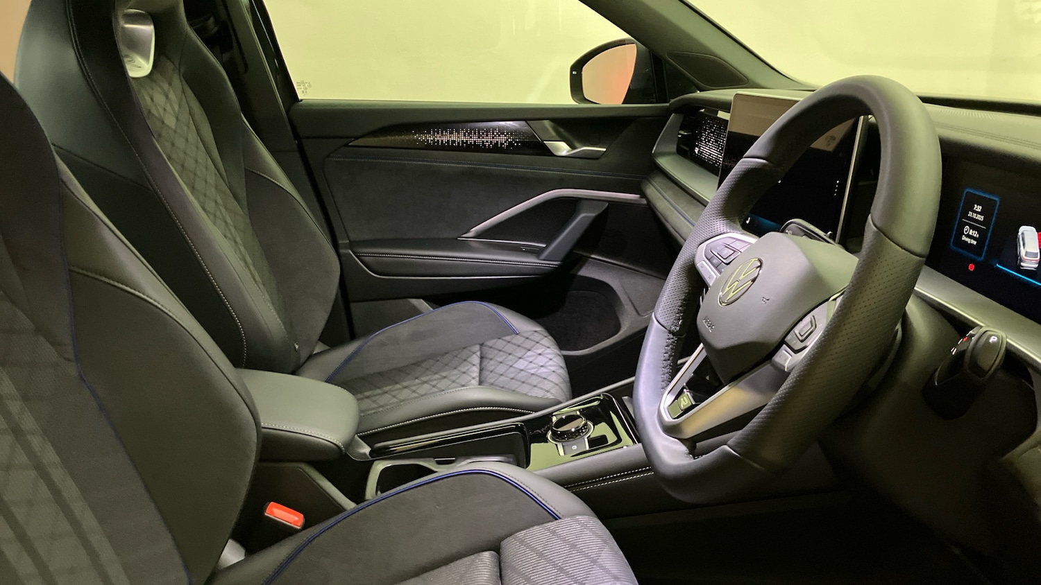 Used Volkswagen Touran 2025 for sale - 76339985: Photo 29