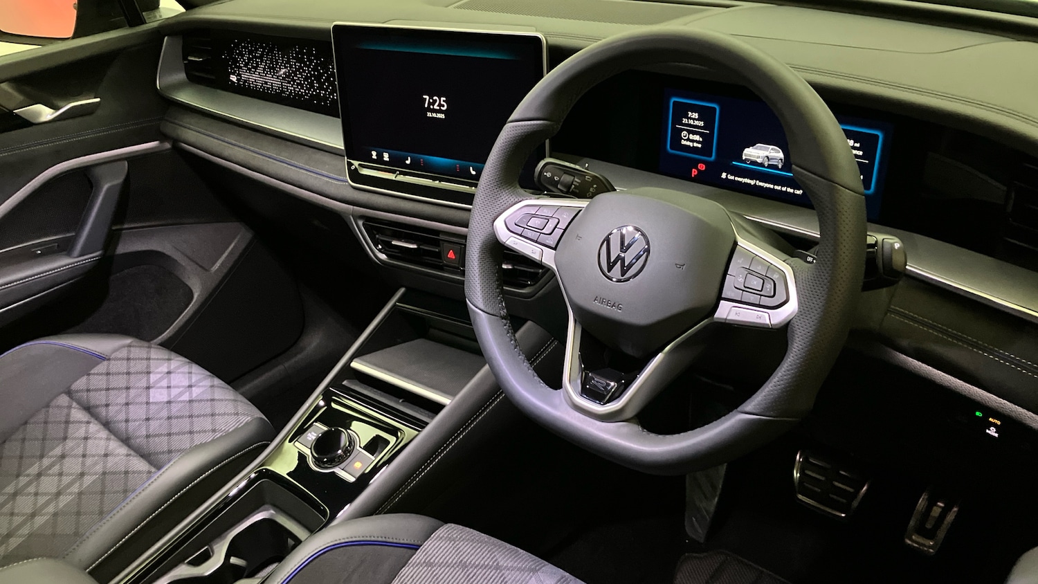 Used Volkswagen Touran 2025 for sale - 76339985: Photo 6