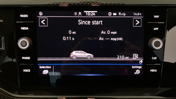 Used Volkswagen Polo 2022 for sale - 76117284: Photo 40