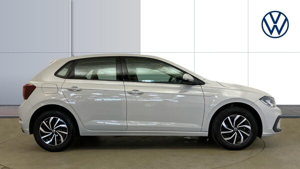 Used Volkswagen Polo 2022 for sale - 76117284: Photo 4